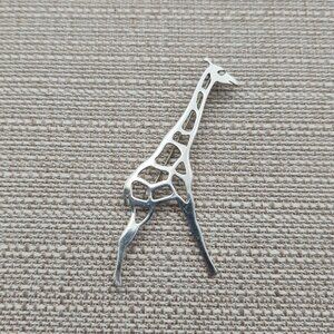 Sterling Silver Giraffe Animal Pin Brooch B496